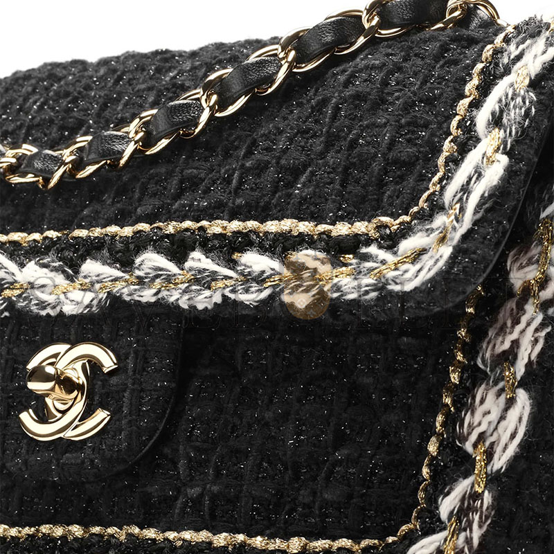 CHANEL SMALL CLASSIC HANDBAG A01113 (23*14.5*6cm)